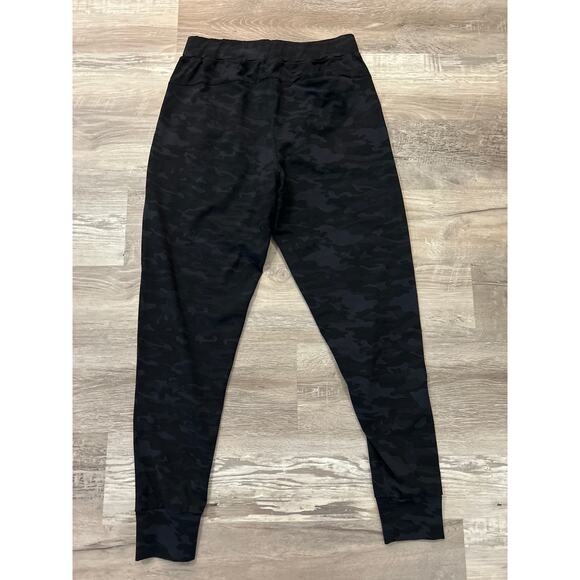 Alphalete Pro Elite Jogger Men Medium Black Gray Camo Premium Nylon Blend - Picture 3 of 7